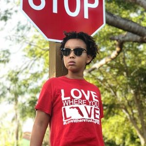 Meet your Posher, Amira